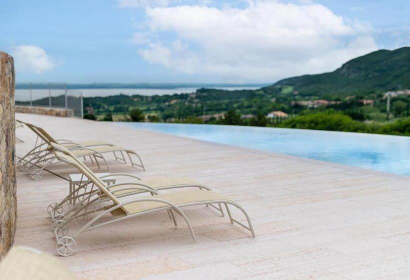 L Oro Di Pizzon Exklusive Holiday Apartments Lake Garda