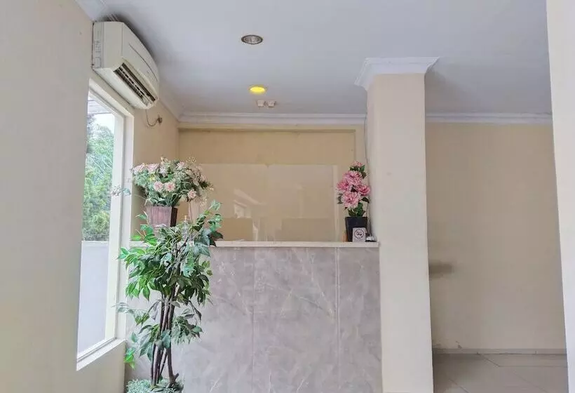 Metro Hotel Bekasi Powered By Cocotel