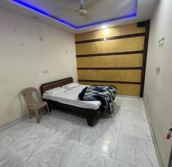 פנסיון Shri Ganpati Guest House