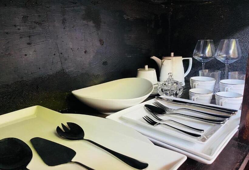 פנסיון Villa Kabalana 57