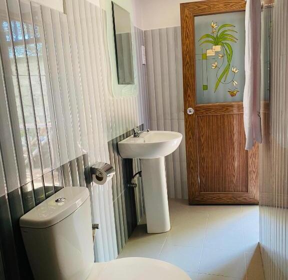 פנסיון Villa Kabalana 57