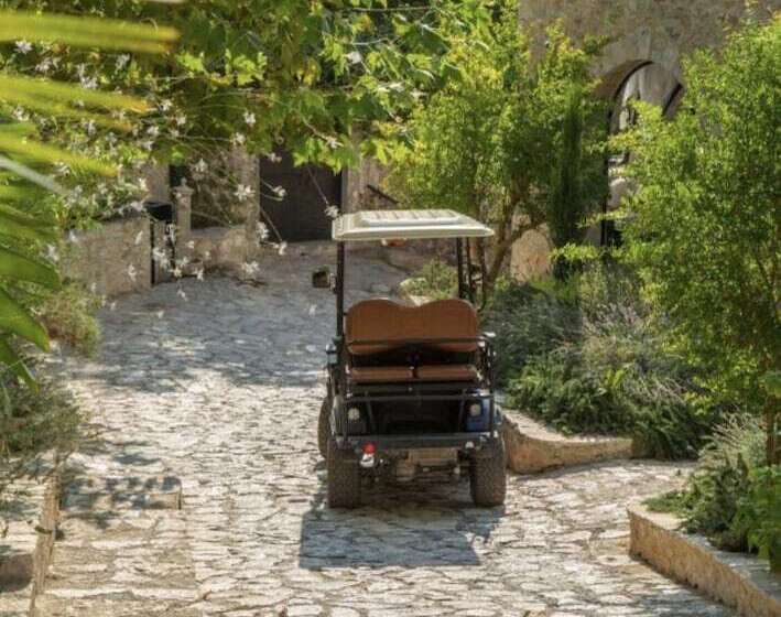 استراحتگاه Zoe Hora