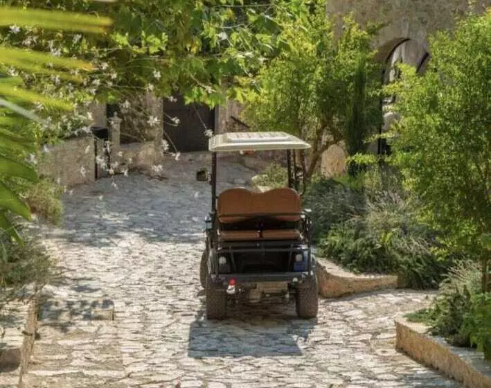 استراحتگاه Zoe Hora