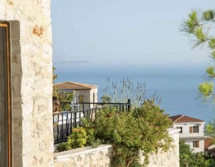 استراحتگاه Zoe Hora