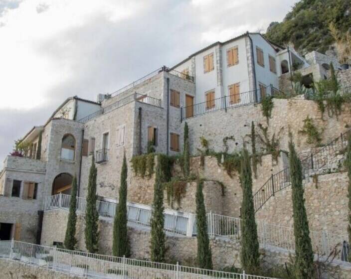 استراحتگاه Zoe Hora