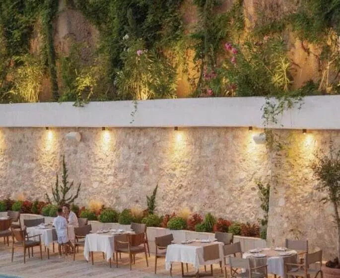 استراحتگاه Zoe Hora