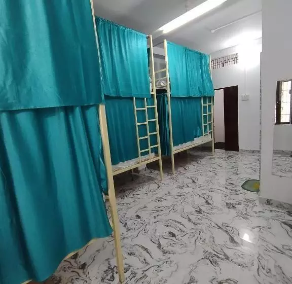 Retkeilymaja Ganga Putra Inn