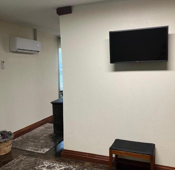 Общежитие Prairie Rose Inn