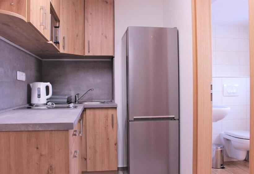 Chata Granit, Zadov Churáňov