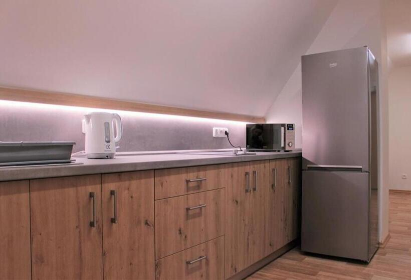 Chata Granit, Zadov Churáňov