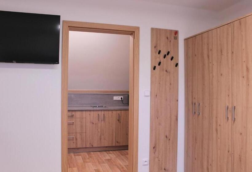 Chata Granit, Zadov Churáňov