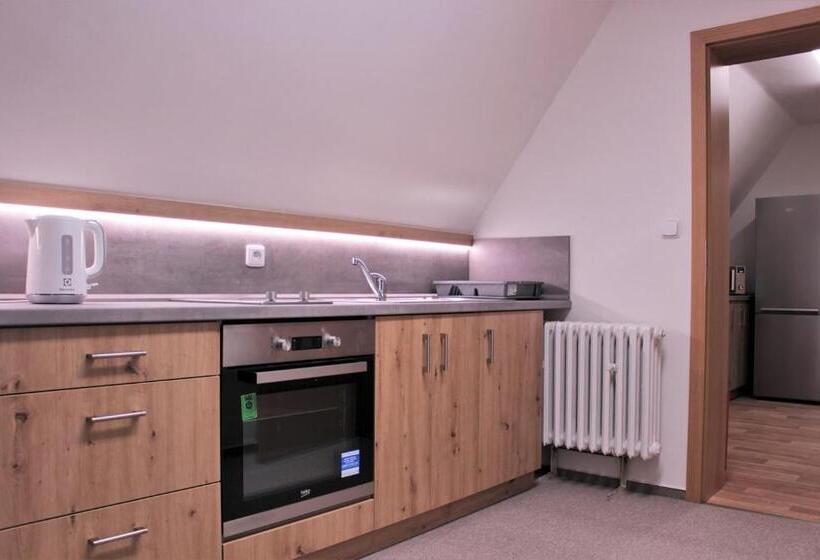 Chata Granit, Zadov Churáňov