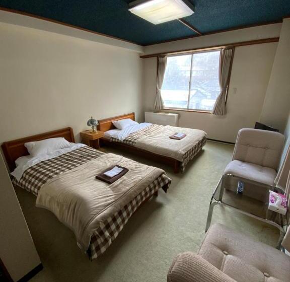 Hotel ロッヂ　スガノ