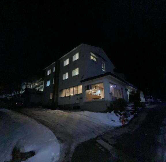 Hotel ロッヂ　スガノ