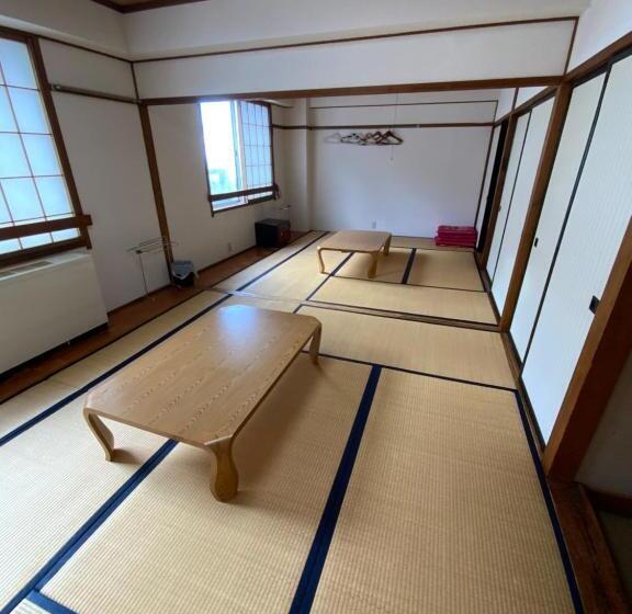 Hotell ロッヂ スガノ