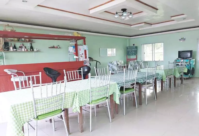 ホテル Charlz Angel Inn Iloilo