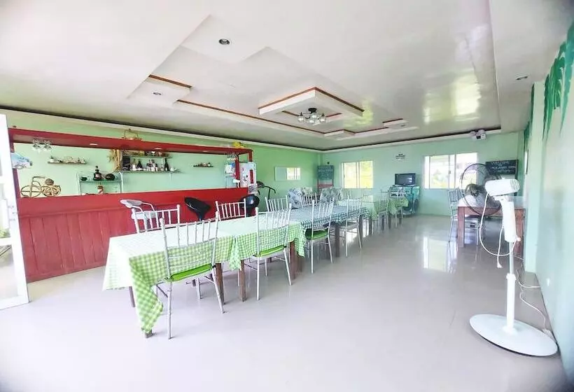 ホテル Charlz Angel Inn Iloilo