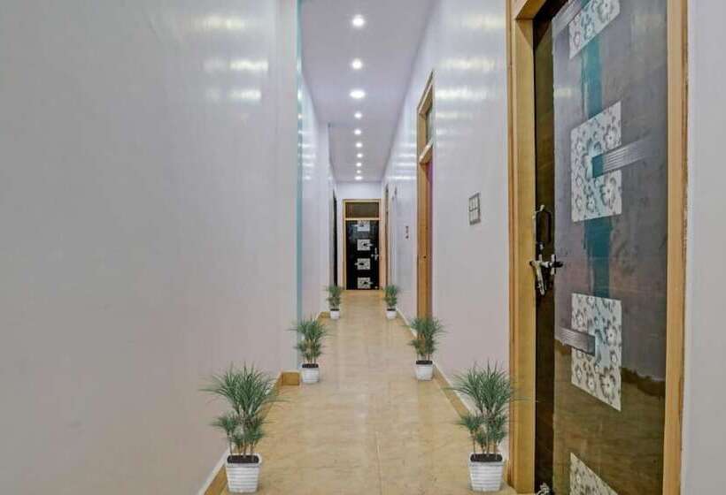 Hotelli Goroomgo Jsb Palace Varanasi