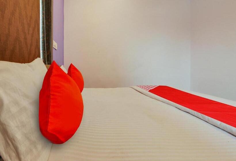 בית מלון כפרי Oyo Flagship Bablu Grand In