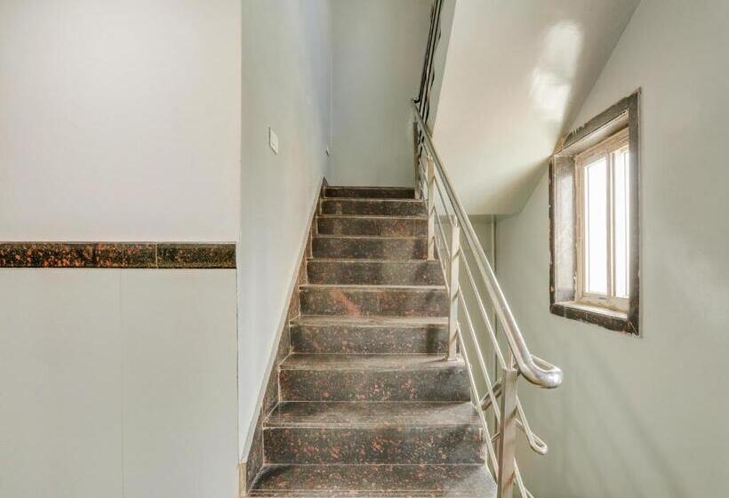 בית מלון כפרי Oyo Flagship Bablu Grand In