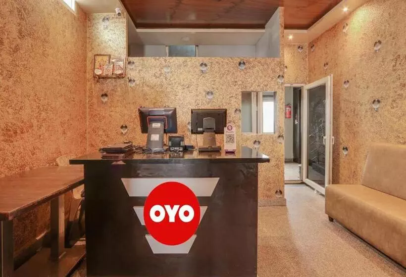 ホテル Oyo Flagship Bablu Grand In