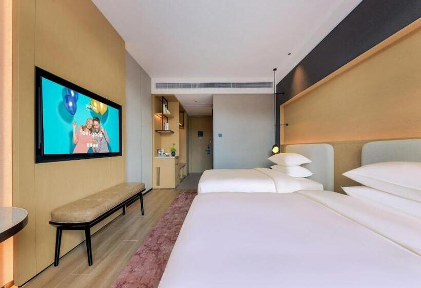 Отель Park Inn By Radisson Zhuhai Gaolan Port