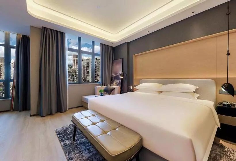 هتل Park Inn By Radisson Zhuhai Gaolan Port
