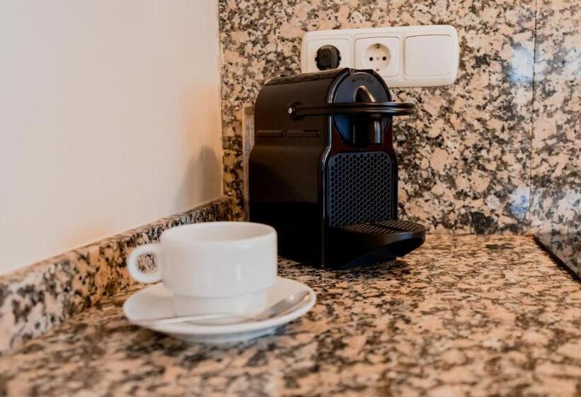 هتل Pierre & Vacances La Merceria