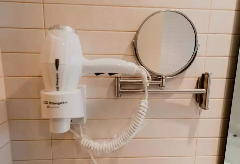 هتل Pierre & Vacances La Merceria