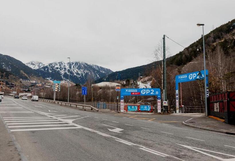 هتل Pierre & Vacances La Merceria