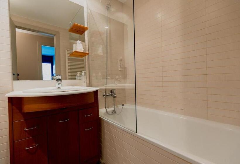 هتل Pierre & Vacances La Merceria