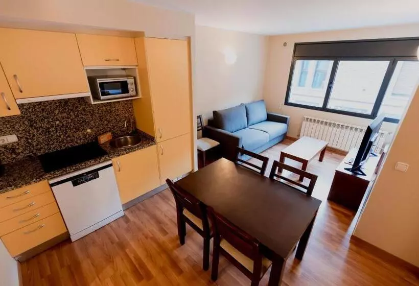 هتل Pierre & Vacances La Merceria