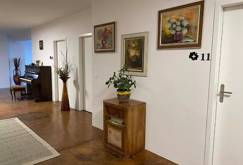 Hotelli Swiss Bellevue Aathal