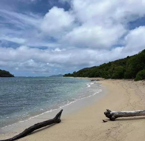 Mai Sunset Island Resort