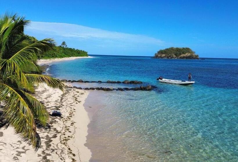 Mai Sunset Island Resort