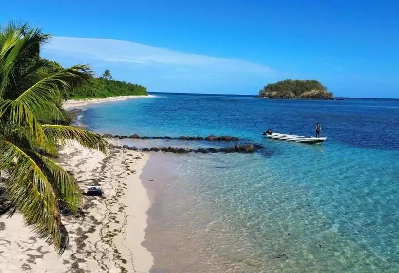 Mai Sunset Island Resort