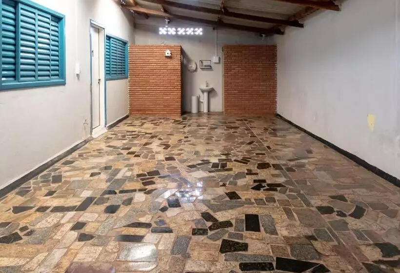 ペンション Pousada Roosevelt Quarto 03   Pousada Central Prox Rodoviaria E Dist Industrial