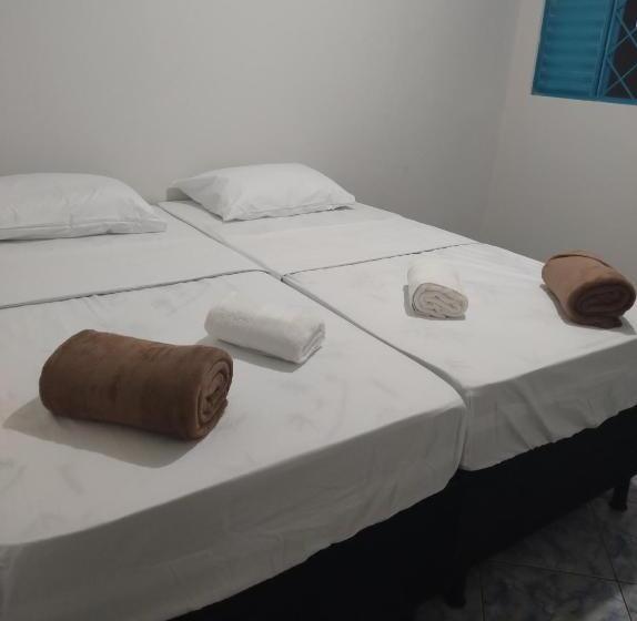 膳宿费 Pousada Roosevelt Quarto 03   Pousada Central Prox Rodoviaria E Dist Industrial