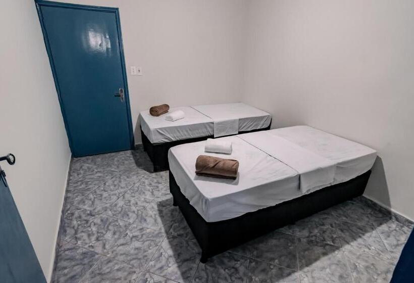 膳宿费 Pousada Roosevelt Quarto 03   Pousada Central Prox Rodoviaria E Dist Industrial