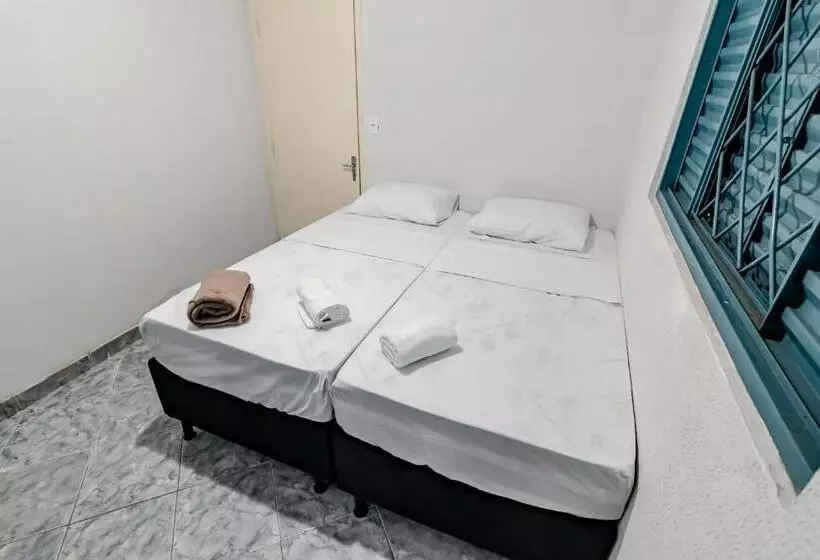 ペンション Pousada Roosevelt Quarto 03   Pousada Central Prox Rodoviaria E Dist Industrial