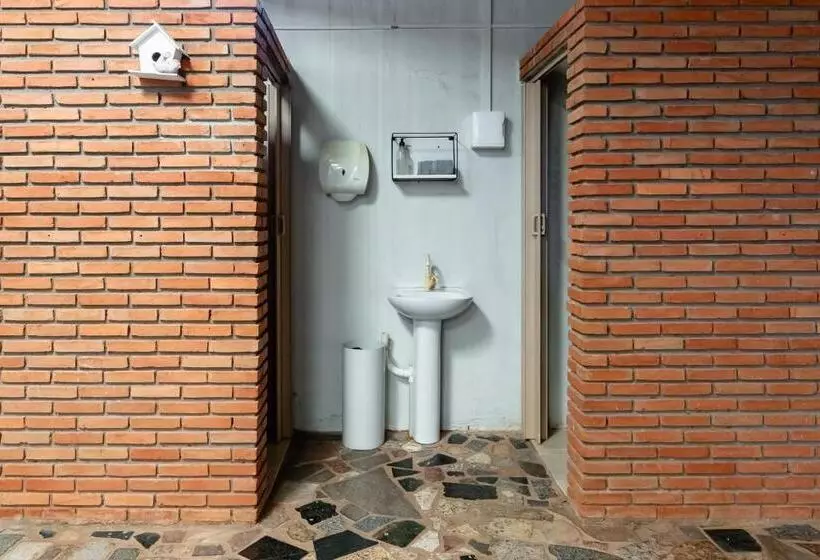 ペンション Pousada Roosevelt Quarto 03   Pousada Central Prox Rodoviaria E Dist Industrial