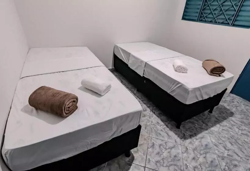 ペンション Pousada Roosevelt Quarto 03   Pousada Central Prox Rodoviaria E Dist Industrial