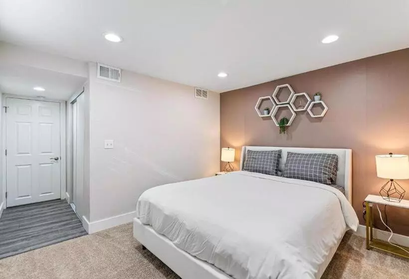 ペンション Family Friendly 2bd1ba, Close To 70 Exit