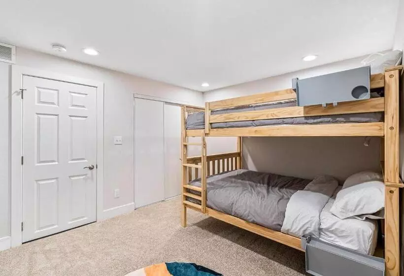 ペンション Family Friendly 2bd1ba, Close To 70 Exit