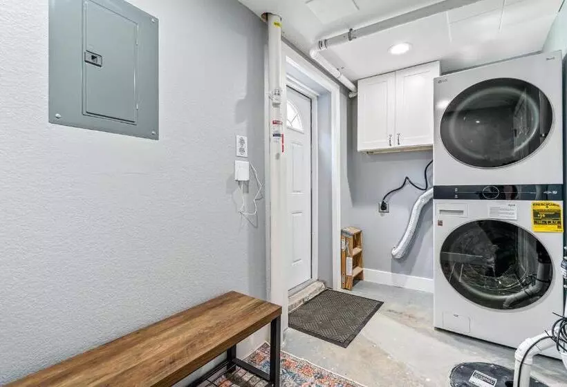 ペンション Family Friendly 2bd1ba, Close To 70 Exit