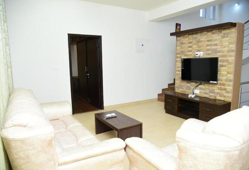 פנסיון Luxurious Private Room