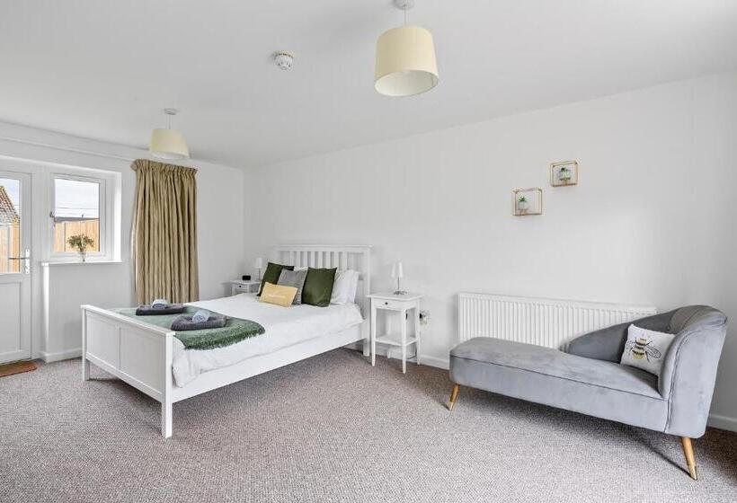 Пансион Lytton Tree Lodge Near Southwold