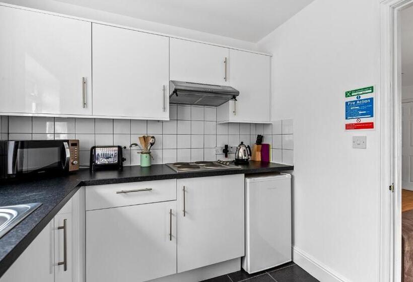 Пансион Lytton Tree Lodge Near Southwold