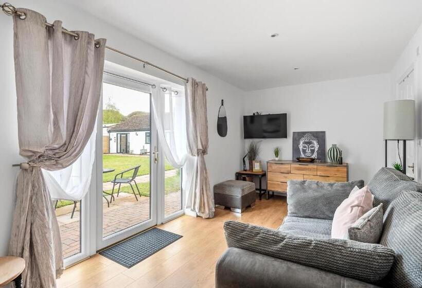 Пансион Lytton Tree Lodge Near Southwold