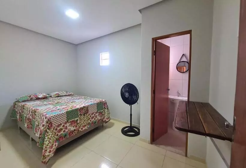 ペンション Quartos Alto Das Estrelas